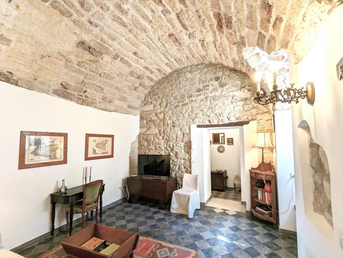 La Casa Delle Fate Apartment Syracuse Exterior photo